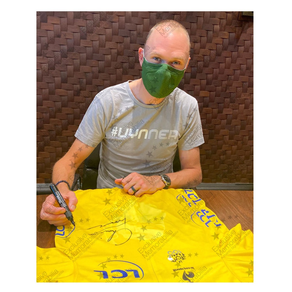 chris froome signed yellow jersey